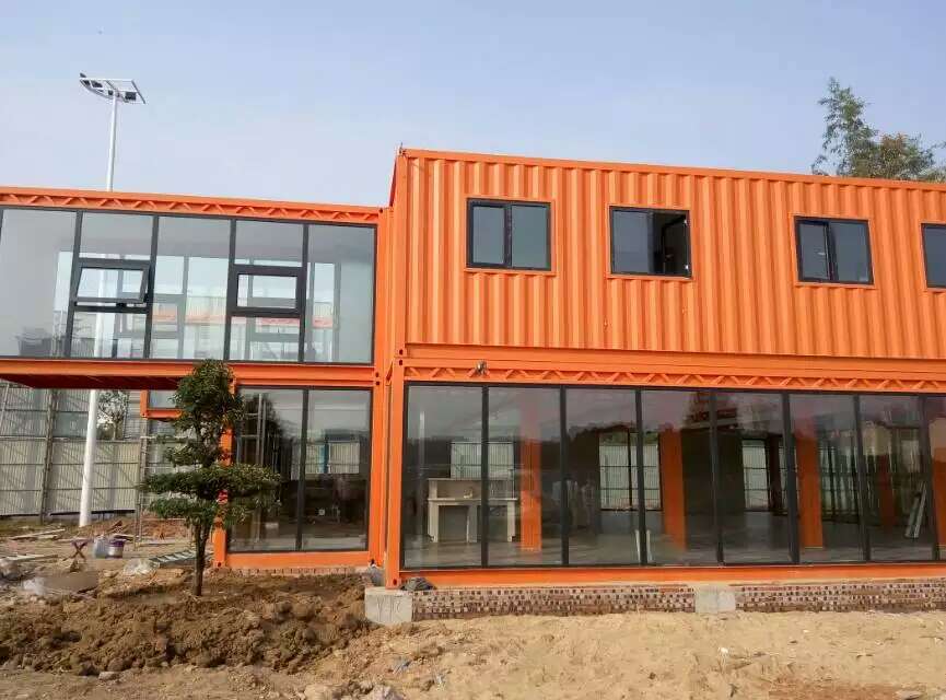 雷悅重工建集裝箱售樓處